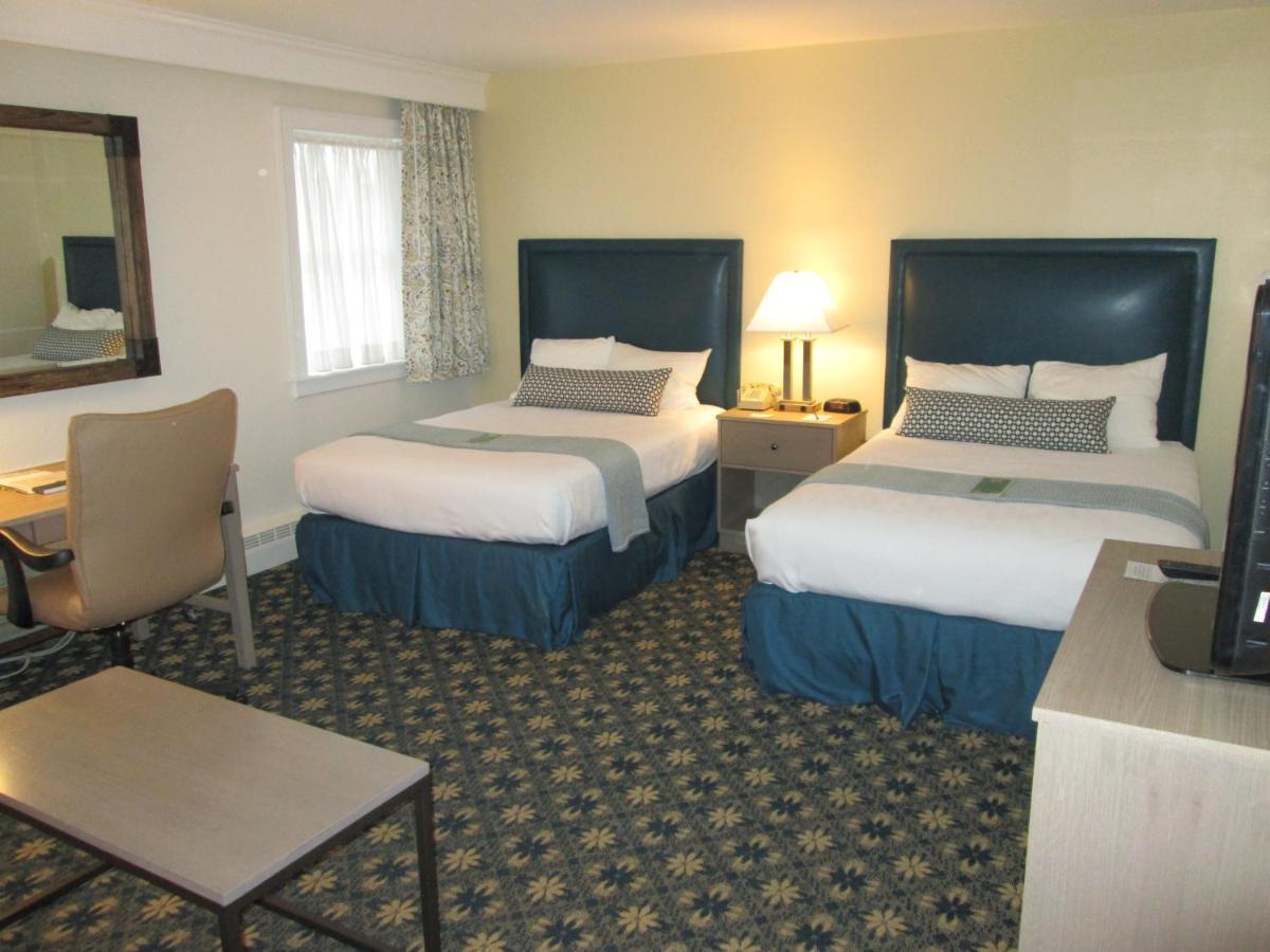 Middlebury Inn Экстерьер фото
