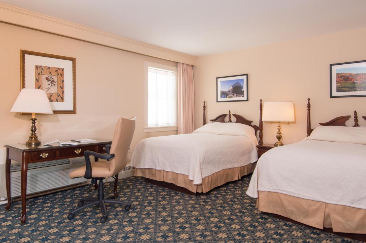 Middlebury Inn Экстерьер фото